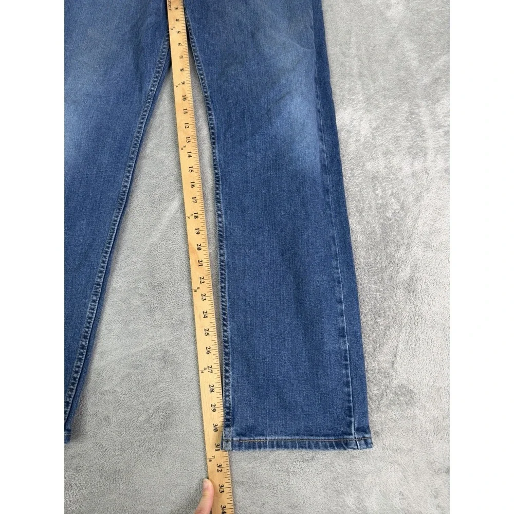 Levis measurements are
